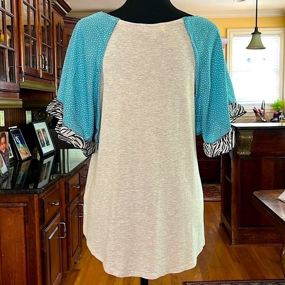 Flowy Oversized Blouse Contrast Ruffle Sleeve - Picture 2 of 4